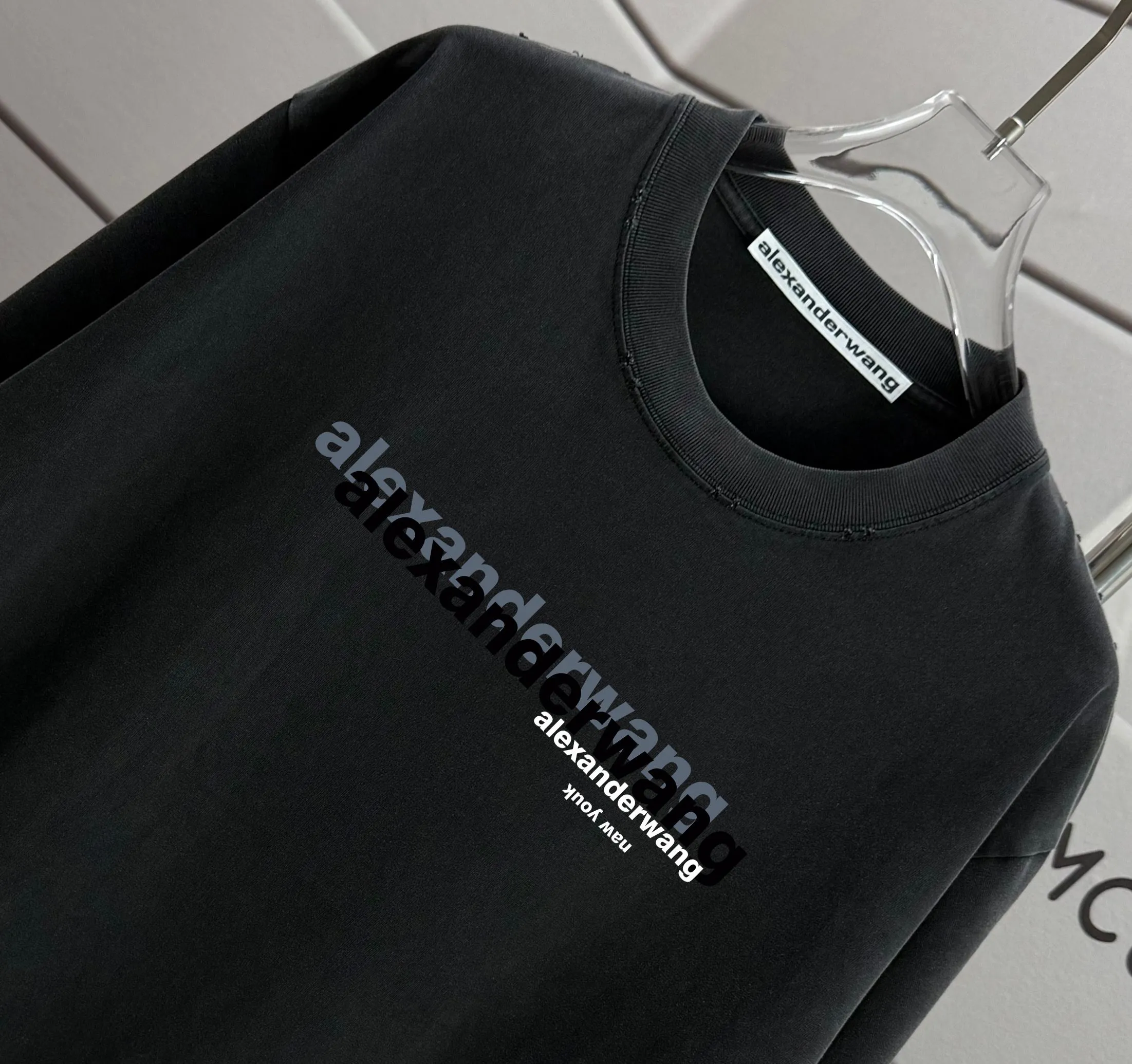 # 95 Alexand 2025 New Arrival tee Same Style : Khaki Size :S M L XL XXL Size： S （90-130 ） M （120-150 ） L （140-165 ） XL （160-180 ） XXL （180 ）